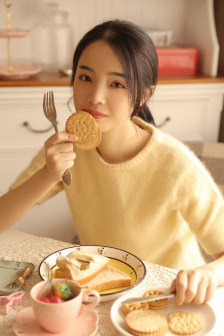最清晰的女厕偷拍77777
